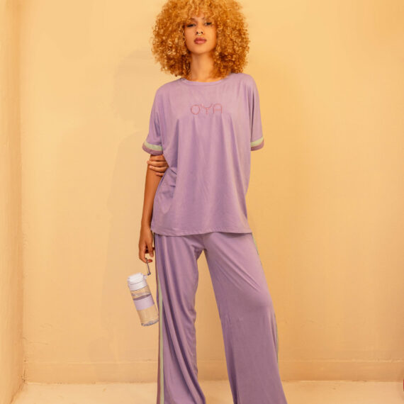 Ensemble violet Oya t-shirt ample + pantalon fluide